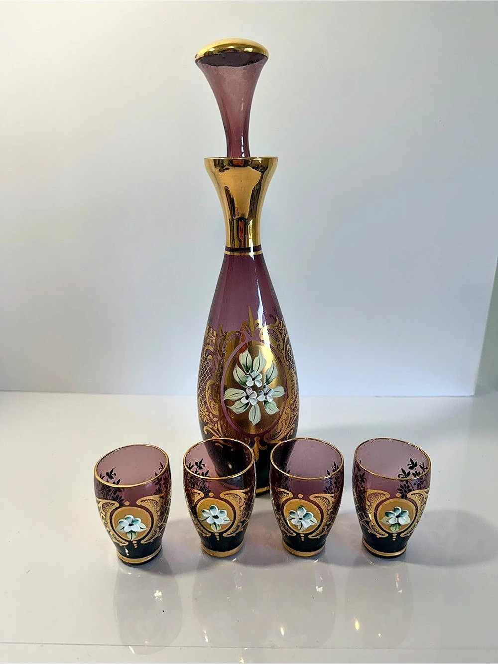 Vintage Murano Amethyst Glass Decanter & 4 Cordial Glasses Set Tre Fuochi Gold M